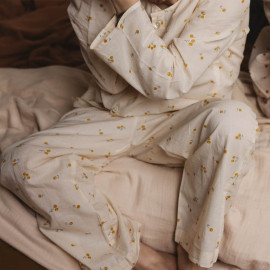 Pyjama mit runden Nackenblüten Safran - 6 Jahre